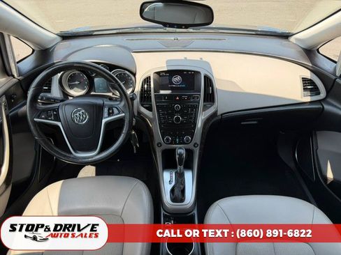 Used 2014 Buick Verano FWD image 10