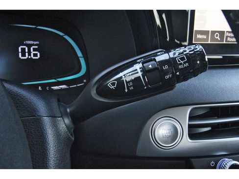 Used 2024 Hyundai Palisade SEL image 22