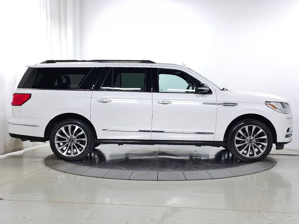 Used 2020 Lincoln Navigator L Reserve w/ Luxury Package AWD/4WD image 13