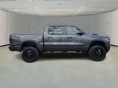 Used 2021 RAM 1500 Big Horn image 2