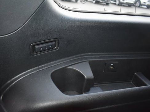 Used 2021 Ford Expedition Limited image 55