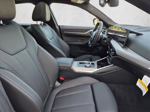 Used 2025 BMW 430i w/ Premium Package RWD image 22