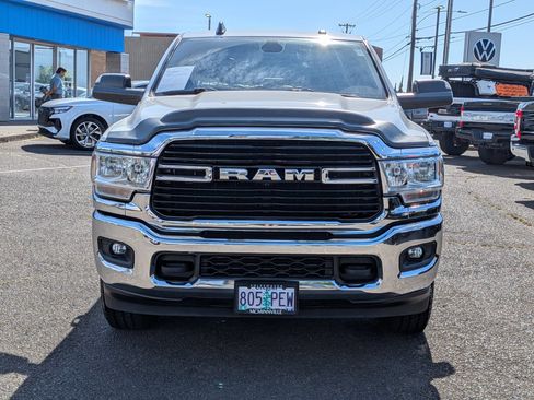 Used 2020 RAM 2500 Big Horn w/ Level 1 Equipment Group AWD/4WD image 8