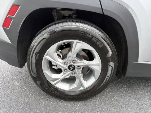 Used 2024 Hyundai Tucson SEL FWD image 17