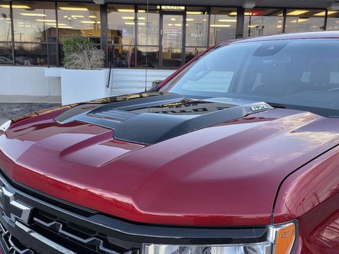 Used 2023 Chevrolet Silverado 1500 LT Trail Boss image 41