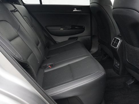 Used 2021 Kia Sportage EX AWD/4WD image 32
