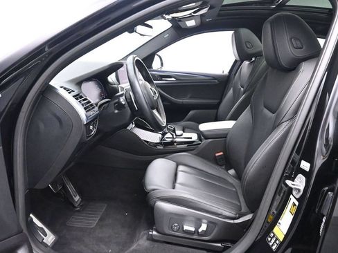 Used 2023 BMW X4 xDrive30i w/ Premium Essential Package AWD/4WD image 11