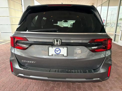Used 2025 Honda Odyssey EX-L image 7