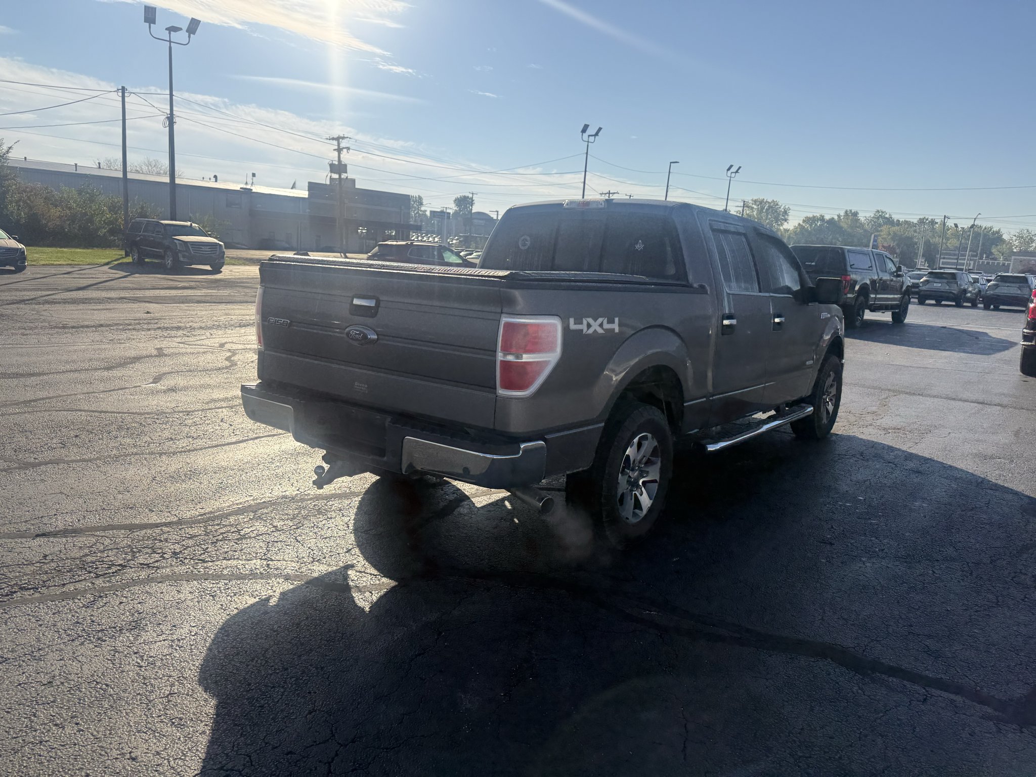 Used 2014 Ford F150 XLT w/ Equipment Group 302A Luxury AWD/4WD image 6