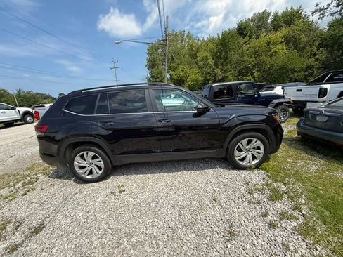 Used 2023 Volkswagen Atlas SE w/ Panoramic Sunroof Package FWD image 15