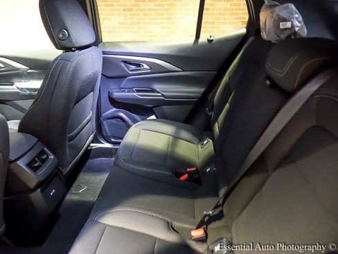 New 2026 Chevrolet Equinox EV LT image 12