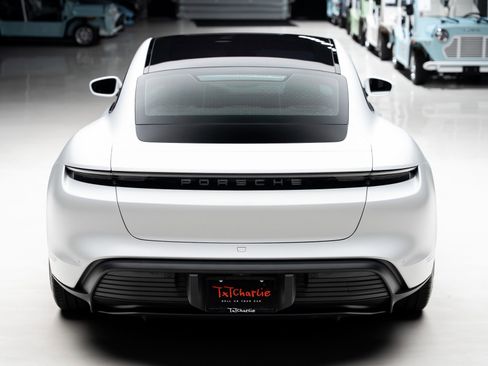 Used 2023 Porsche Taycan image 25