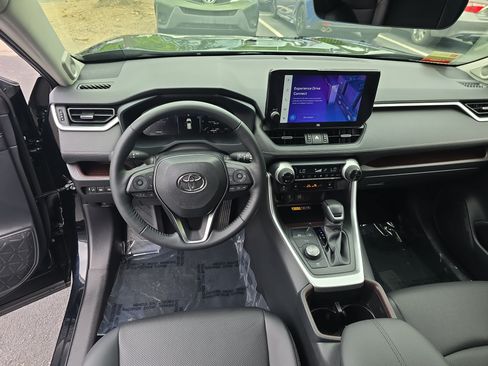 Used 2024 Toyota RAV4 Limited w/ Advanced Technology Package AWD/4WD image 17