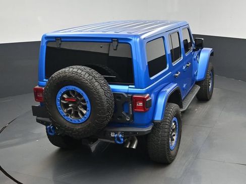 Used 2022 Jeep Wrangler Unlimited Rubicon w/ Trailer Tow Package AWD/4WD image 25