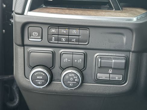 Certified 2025 Chevrolet Tahoe High Country image 26