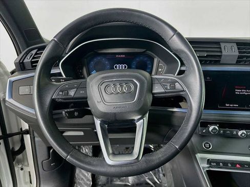 Certified 2023 Audi Q3 2.0T Premium w/ Convenience Package AWD/4WD image 11