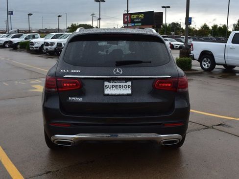 Used 2022 Mercedes-Benz GLC 300 image 6