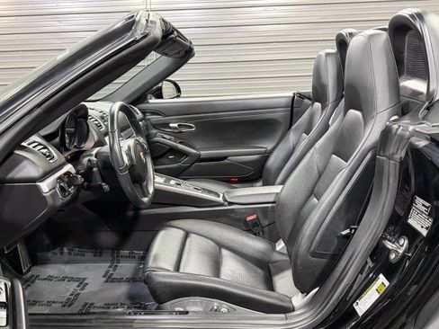 Used 2015 Porsche Boxster image 13