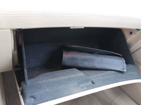 Used 2013 Buick LaCrosse Premium FWD image 38