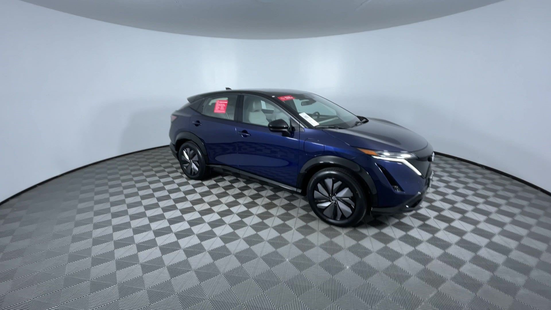Certified 2024 Nissan Ariya AWD image 2
