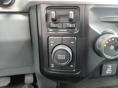 New 2026 Ford F250 XLT w/ FX4 Off-Road Package image 28