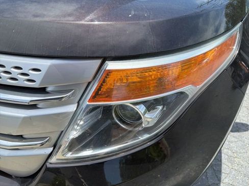Used 2013 Ford Explorer XLT FWD image 12