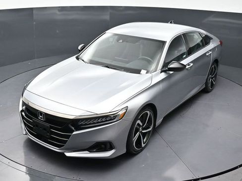 Used 2022 Honda Accord Sport image 18
