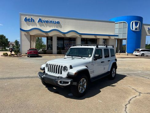 Used 2020 Jeep Wrangler Unlimited Sahara w/ Dual Top Group AWD/4WD image 1