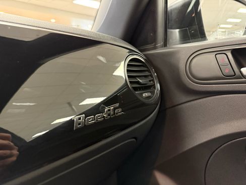 Used 2014 Volkswagen Beetle 1.8T image 19