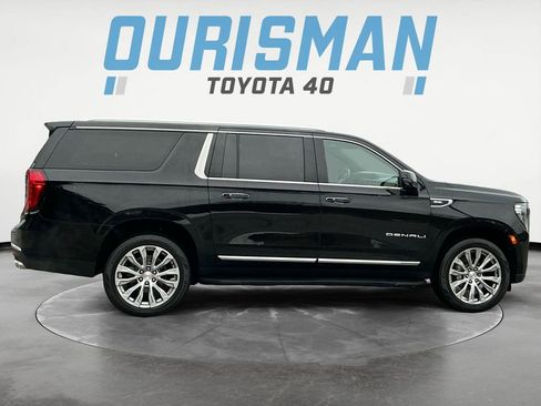 Used 2021 GMC Yukon XL Denali image 8