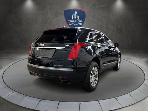 Used 2017 Cadillac XT5 Luxury w/ Driver Awareness Package image 5