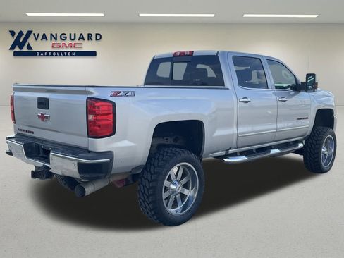 Used 2018 Chevrolet Silverado 2500 LTZ w/ Duramax Plus Package image 6