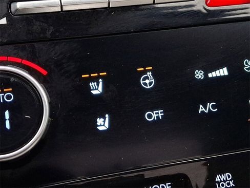 Used 2024 Hyundai Santa Fe Limited image 26