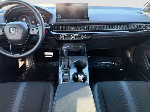 Used 2025 Honda Civic Sport image 18