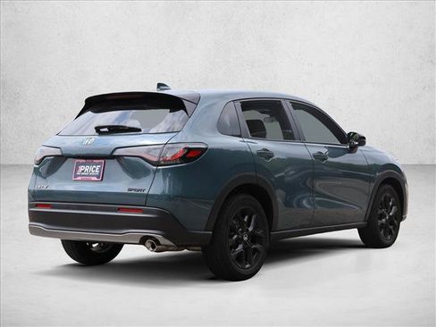 Used 2024 Honda HR-V Sport image 5