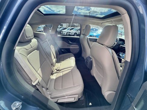 Used 2022 Lincoln Corsair Reserve w/ Equipment Group 201A image 22