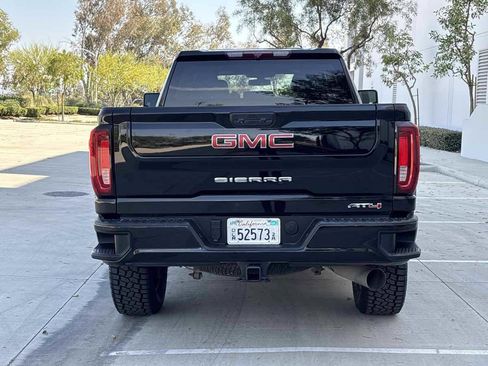 Used 2023 GMC Sierra 2500 AT4 w/ Gooseneck/5TH Wheel Package AWD/4WD image 4