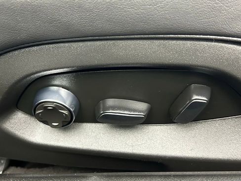 Used 2024 Chevrolet Corvette Stingray Premium Cpe w/ Z51 Performance Package image 34