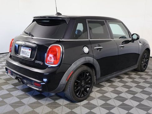Used 2016 MINI Cooper S image 4
