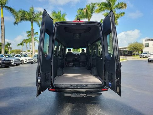New 2025 Mercedes-Benz Sprinter 2500 image 9