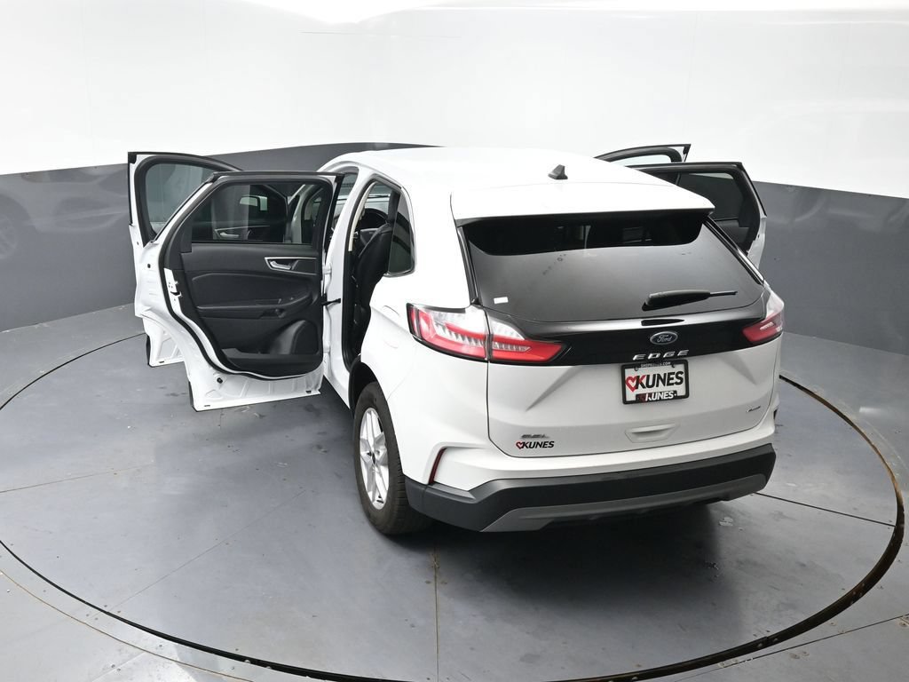 Used 2024 Ford Edge SEL AWD/4WD image 63
