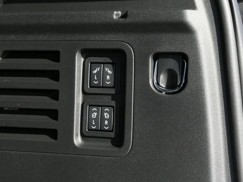 New 2026 Buick Enclave Sport Touring w/ Power Package image 26