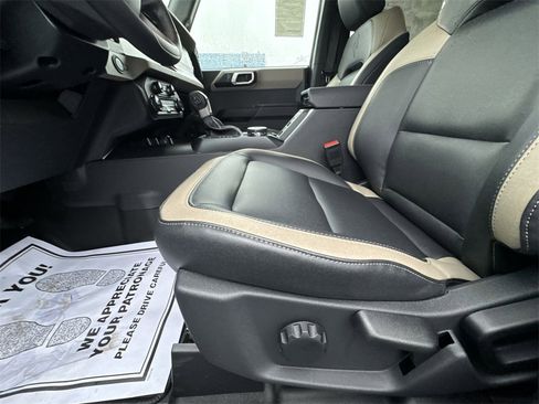 New 2025 Ford Bronco Big Bend w/ Black Diamond Package image 12