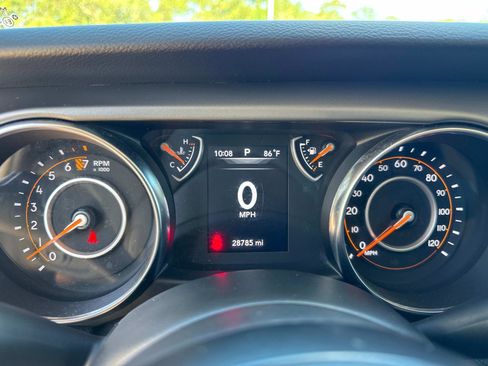 Certified 2022 Jeep Wrangler Unlimited Sport AWD/4WD image 27