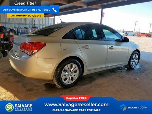 Used 2013 Chevrolet Cruze LS FWD image 4