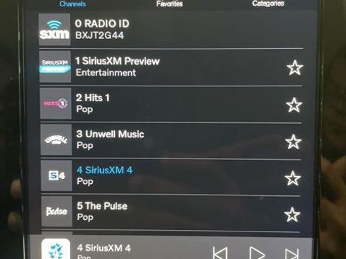Certified 2025 Volvo XC40 B5 Core image 20