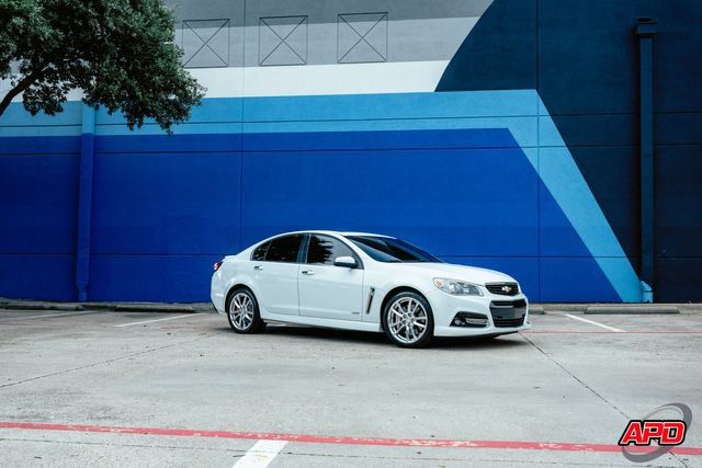 Used 2014 Chevrolet SS RWD image 18