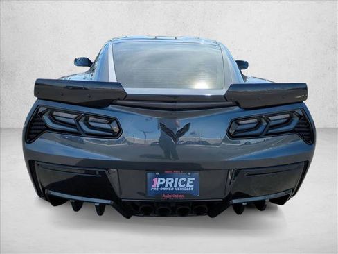 Used 2014 Chevrolet Corvette Stingray Coupe image 7
