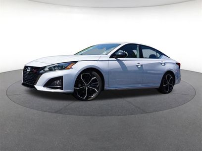 Used 2024 Nissan Altima 2.5 SR