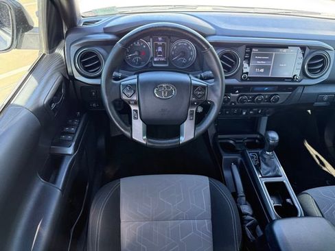 Used 2023 Toyota Tacoma TRD Off-Road w/ Technology Package AWD/4WD image 28